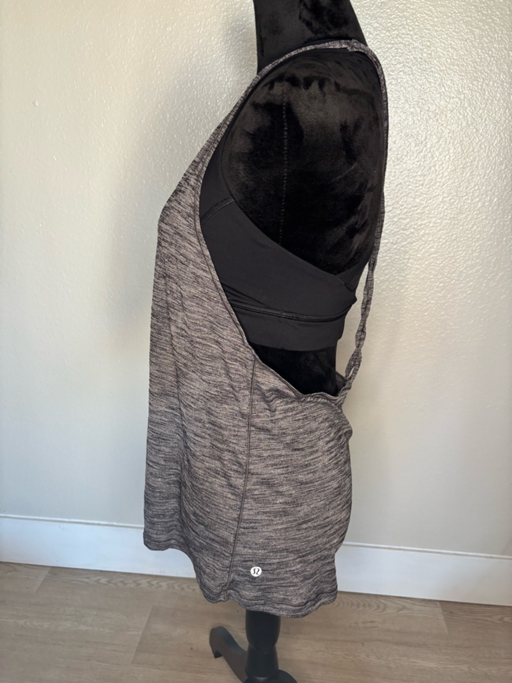 lululemon athletica Gray Heather Racerback Tank with built in Black Sports Bra - Picture 2 of 7